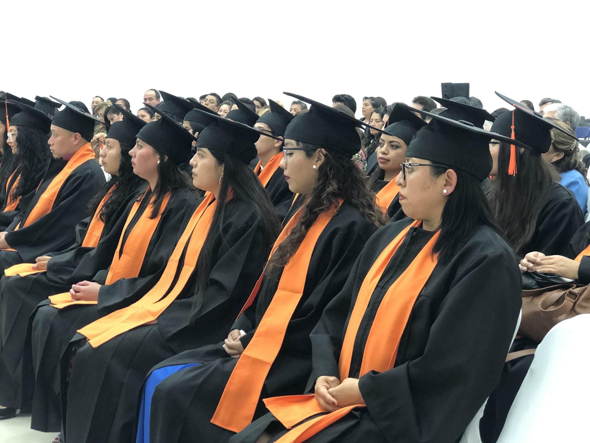 70316554_2095934724036202_2968121885310582784_n